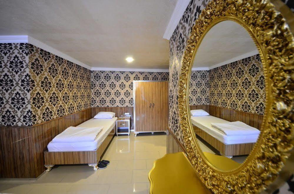 Istiklal Hotel 샤늘르우르파 외부 사진